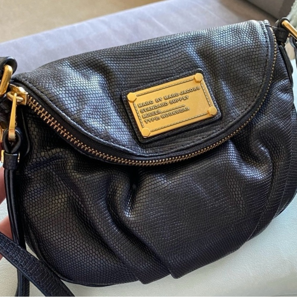 Marc Jacobs Lizard Embossed Mini Natasha Crossbody Bag